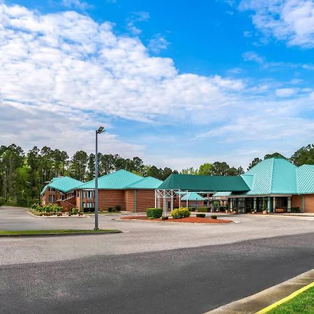 Days Inn By Wyndham Petersburg/South Fort Lee Экстерьер фото