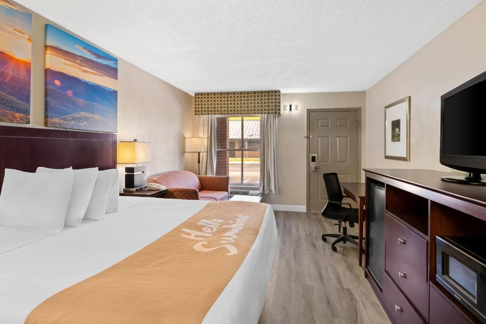 Days Inn By Wyndham Petersburg/South Fort Lee Экстерьер фото